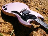The Sinner, aged not worn heather nitro&nbsp;&copy;&nbsp;2026&nbsp;42nd Street Guitars